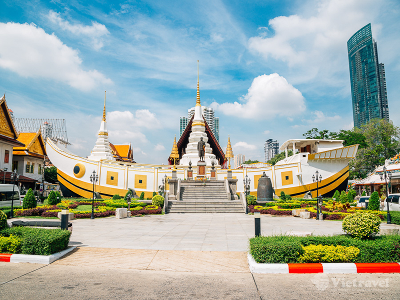 Thông tin của tour: Bangkok - Pattaya - Chợ nổi Bốn Miền – Wat Phra Yai – Khu du lịch Suan Thai Pattaya – Thưởng thức Colloseum Show